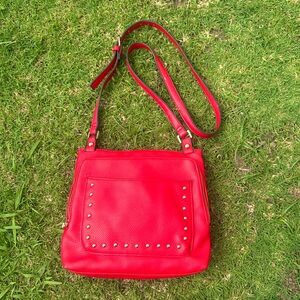 Steve Madden gold studded crossbody bag with zipper closure, lots of pockets!